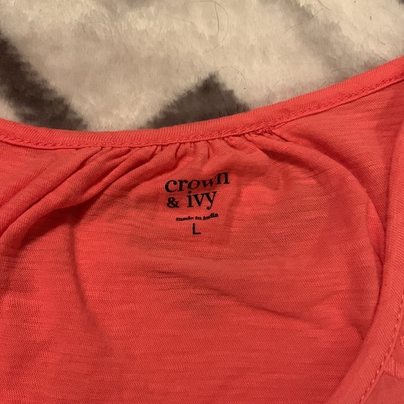 EUC Crown and ivy off the shoulder top - Picture 2 of 4